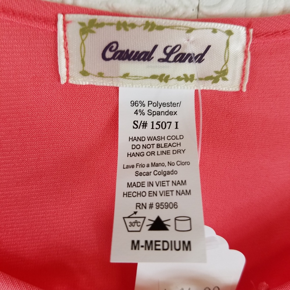 Casual Land womens Top. - Picture 3 of 7